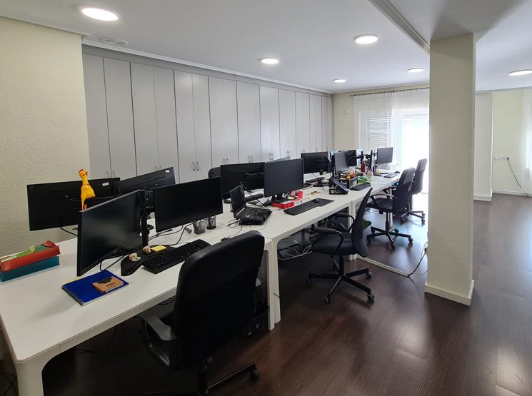 Migración a la nube y Microsoft 365 en España Mantenimiento de ordenadores y portátiles para empresas en España